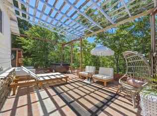 43708 Log Cabin Trl, Lake Hughes, CA 93532