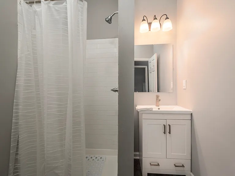 1408 Culbertson Ave — Photo 23
