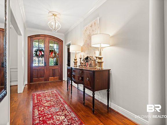 2nd image of 1125 Sutton Ct