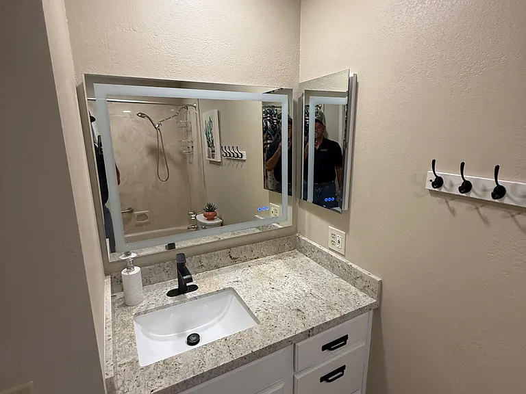 1163 E Manor Dr — Photo 12