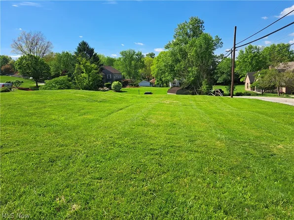 1724 Brenton Rd, Cambridge, OH 43725