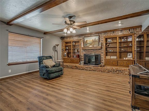3rd image of 10000 Kirk Dr