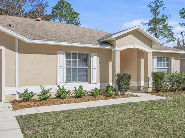 15 Pineland Ln, Palm Coast, FL 32164