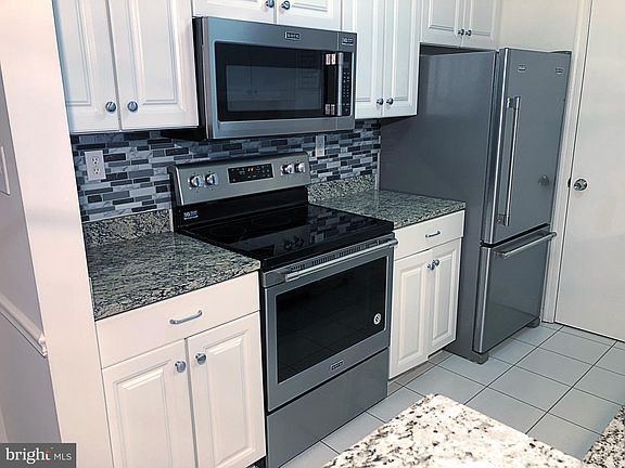 4th image of 7700 Lafayette Forest Dr APT 23