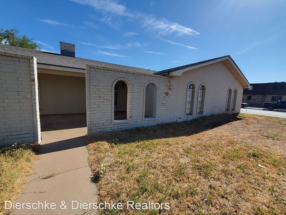 1st image of 2702 Sunset Dr