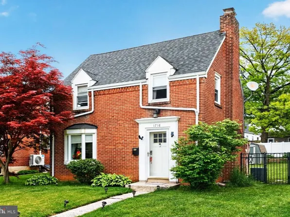 1716 Carlisle St, Bethlehem, PA 18017
