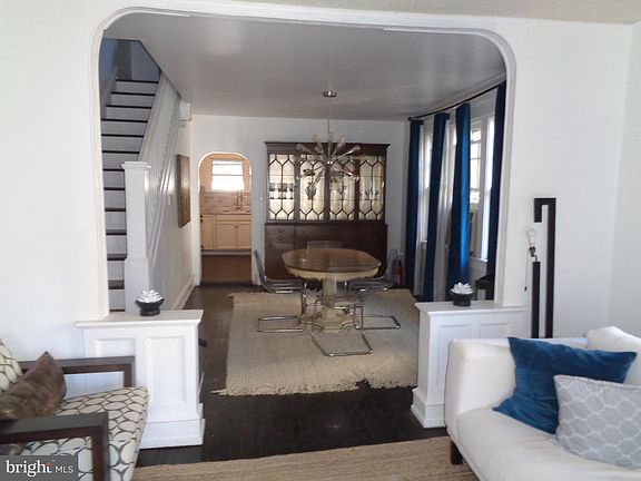 3rd image of 1827 44th St