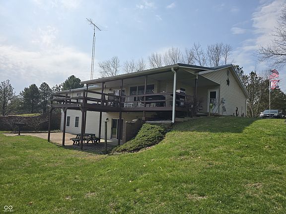 3rd image of 1320 Red Cedar Ln