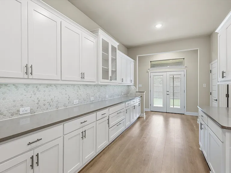2609 Loxley Dr — Photo 17