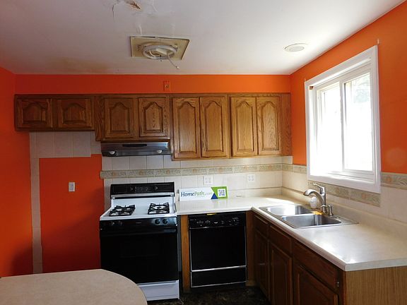 3rd image of 8115 S Scottsdale Ave