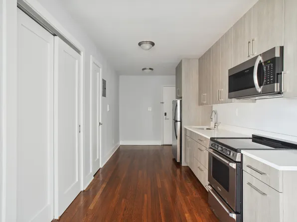 20-26 Seagirt Boulevard image 4 of 18