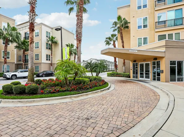 Weston Park at Longwood Station