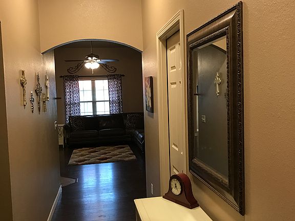 4th image of 3409 E Jersey St