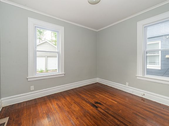 5th image of 5 Montrose St APT 1