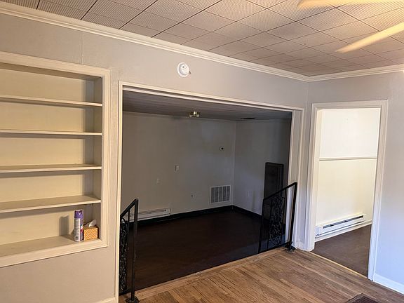2nd image of 2612 36th St