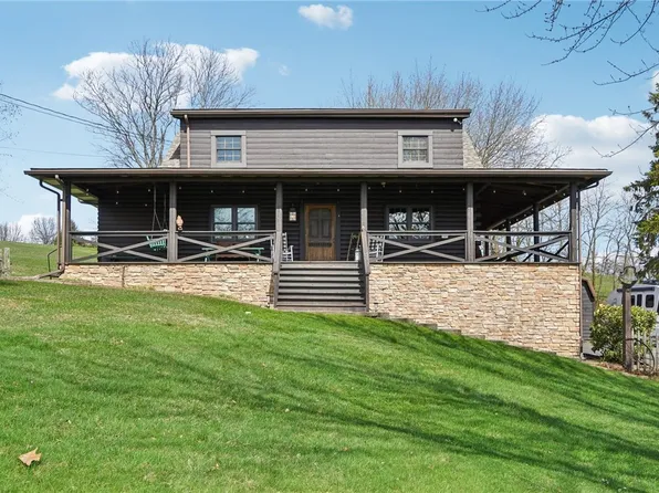 124 Harriet Dr, Lower Burrell, PA 15068