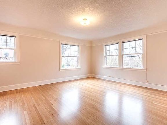 2nd image of 730 NW 20th Ave #5a9da409d