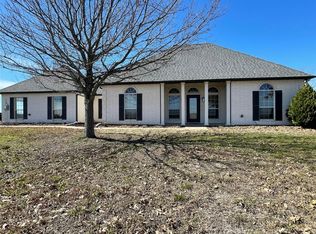 133 Ike Rd, Waxahachie, TX 75165