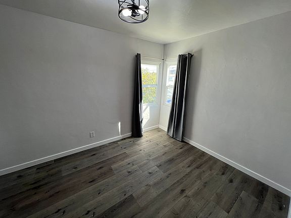 5th image of 4012 Dwight St