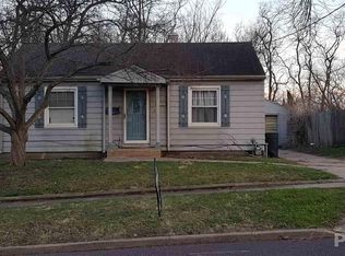 604 Spring St, Washington, IL 61571