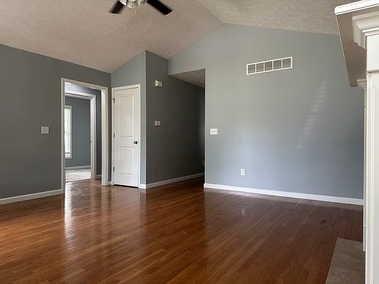 1602 Belclare Rd — Photo 7