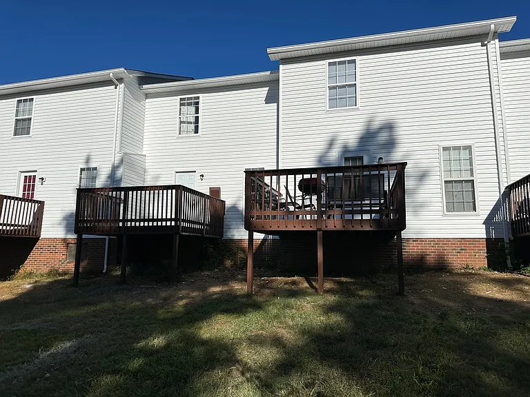 2056 Tynewood Dr — Photo 18