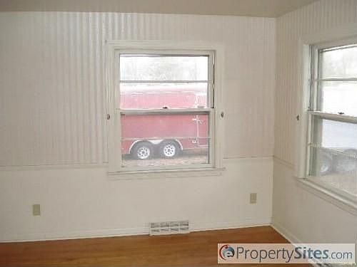 5th image of 6088 Knotts Creek Ln