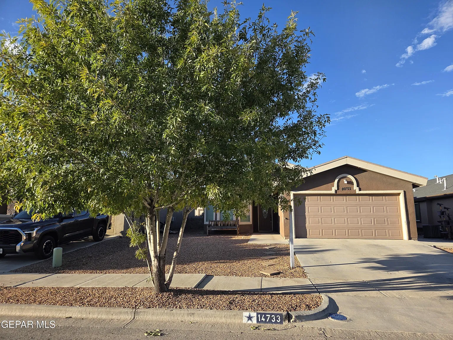 3 bed, 2.0 bath, 1075 sqft, $1,495 — Photo 3
