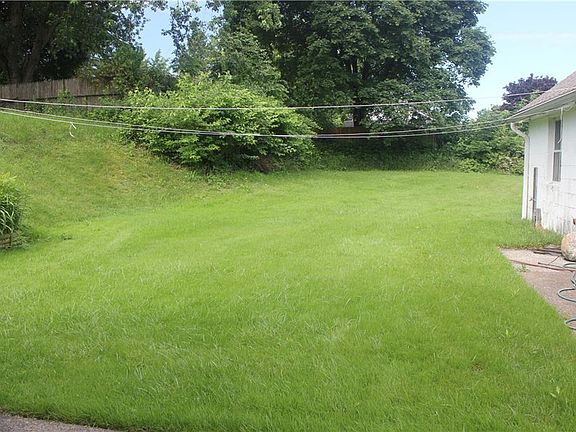 3rd image of 3008 Marvin Ave