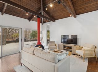 45 Hillside Dr E, Sag Harbor, NY 11963