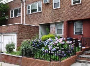 4206 147th St, Flushing, NY 11355