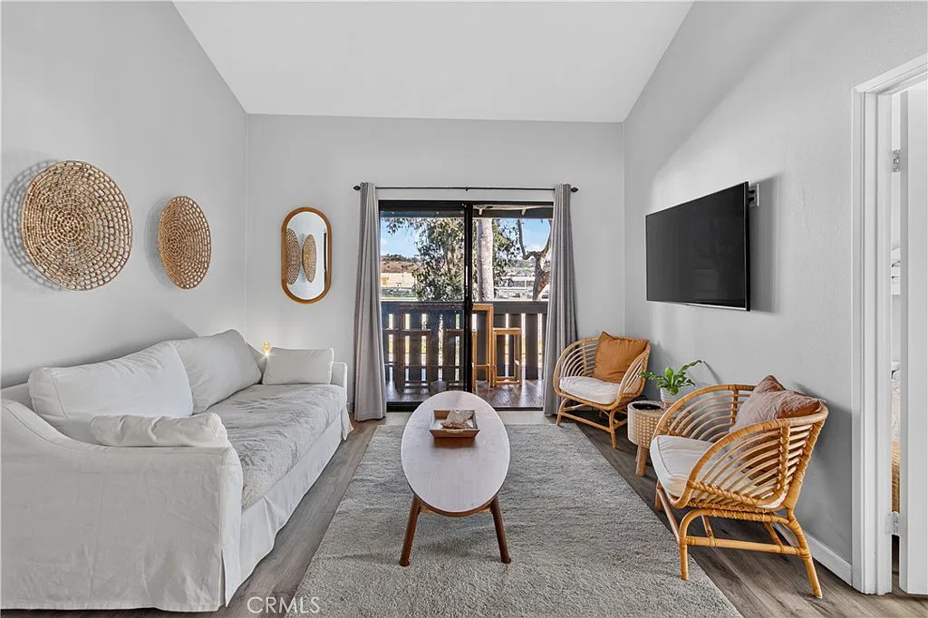 1 bed, 600 sqft, $2,900 — Photo 3