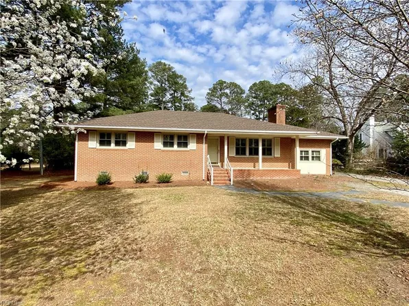 212 Sycamore Rd, Franklin, VA 23851