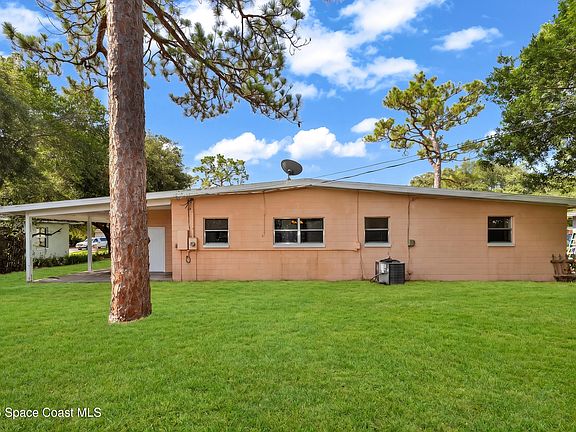 4th image of 1106 Myrtle Ln