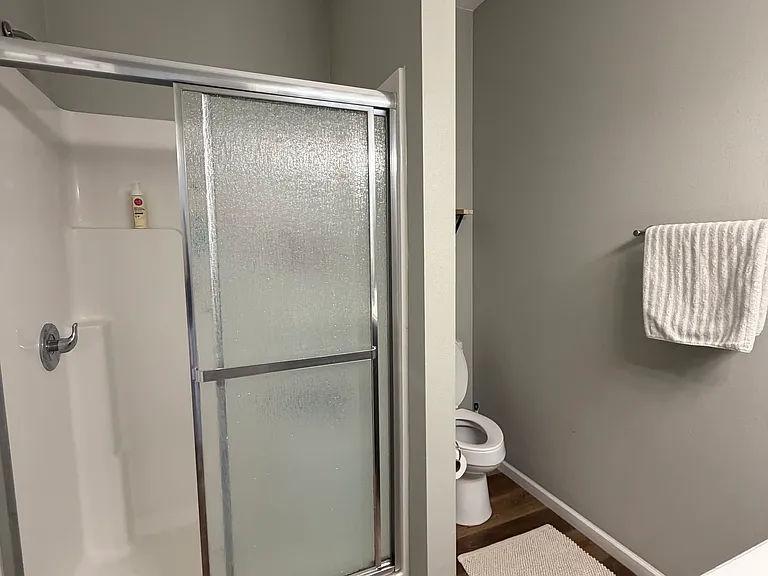 165 W Bluegrass St — Photo 12