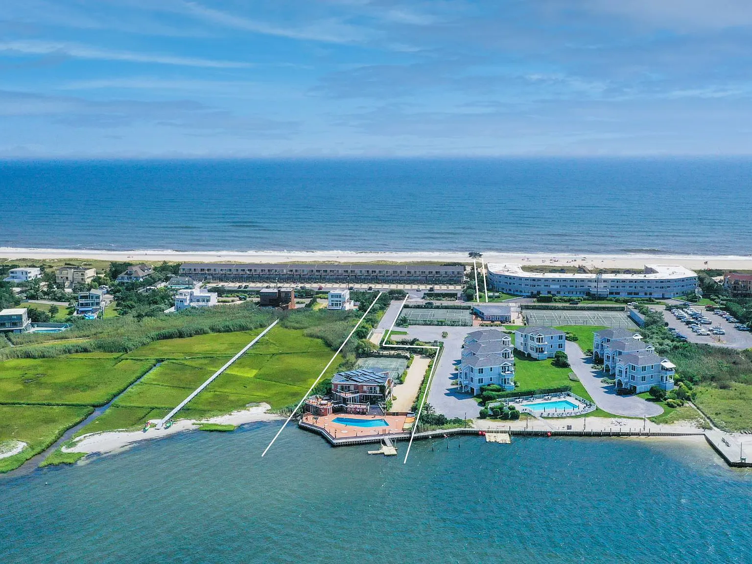 The Best Open Bay Rental West of the Canal — Photo 3