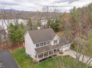 108 Downhill Cir, Cross Junction, VA 22625