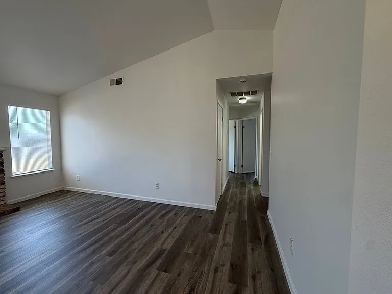 8162 Morgan Hill Way — Photo 3