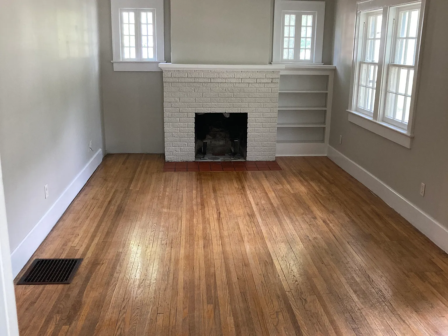 2 bed, 980 sqft, $1,215 — Photo 4