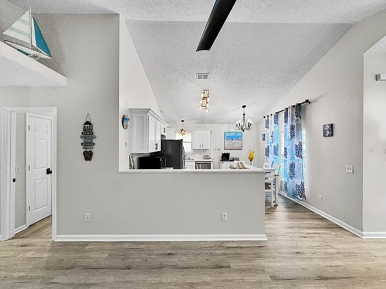 11720 Seashore Ln — Photo 30