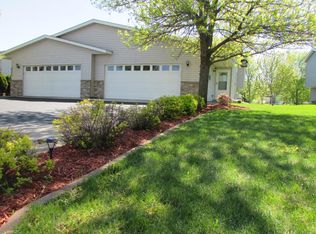 6340 Kahler Dr NE, Albertville, MN 55301