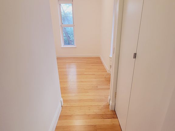 5th image of 225 E 14th St APT 4C