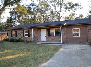 5259 Jenny Cir, Pace, FL 32571