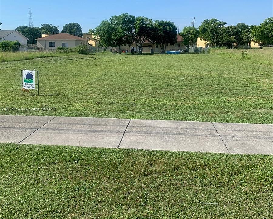 2nd image of 10356 SW 178th St