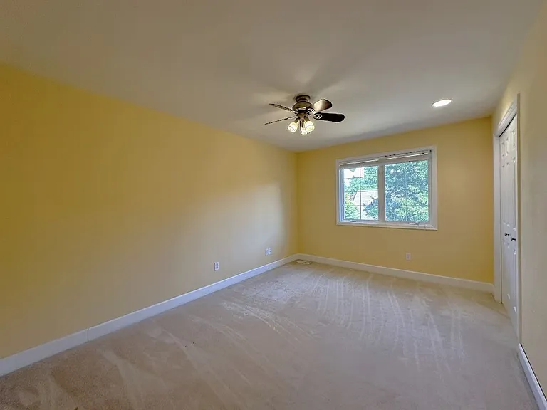 2424 22nd Avenue Ct NW — Photo 32