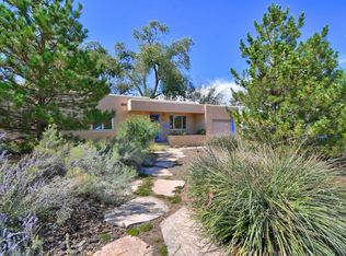 207 Chula Vista Pl NE, Albuquerque, NM 87108