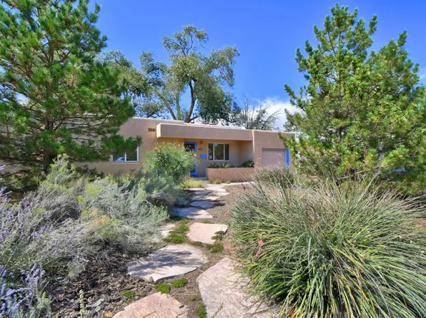 207 Chula Vista Pl NE, Albuquerque, NM 87108