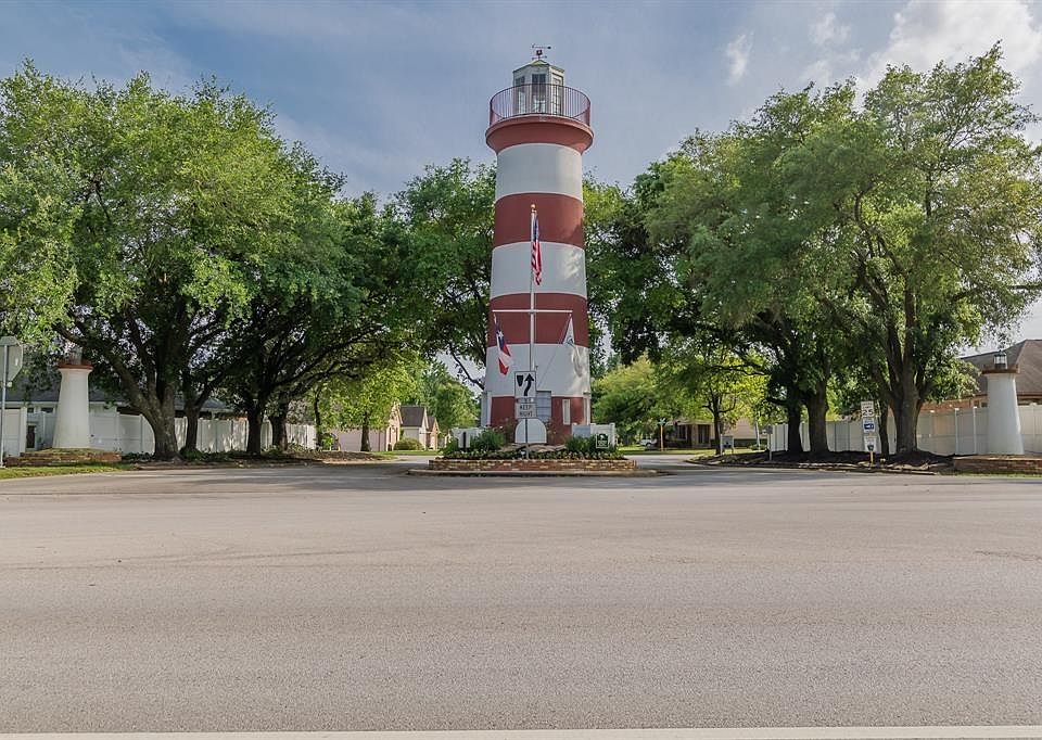 1st image of 6755 Kingston Cove Ln