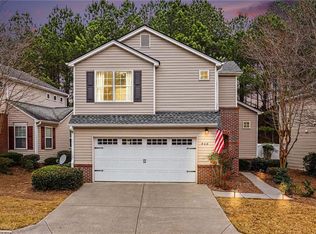 409 Chatooga Ln, Woodstock, GA 30188