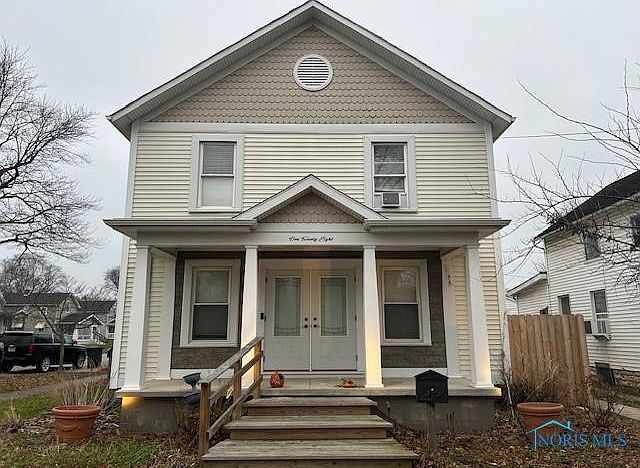 1st image of 128 N Grant St